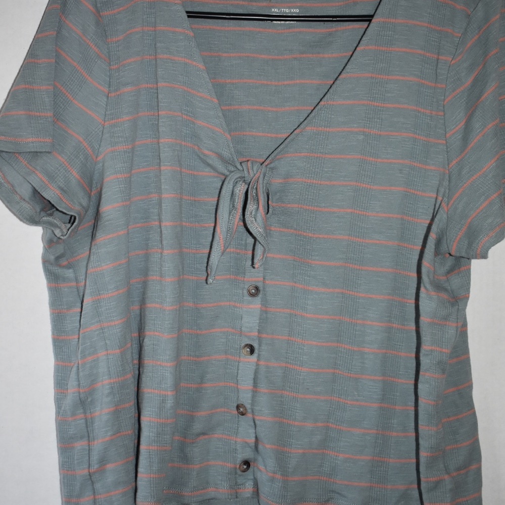 American Eagle crop top